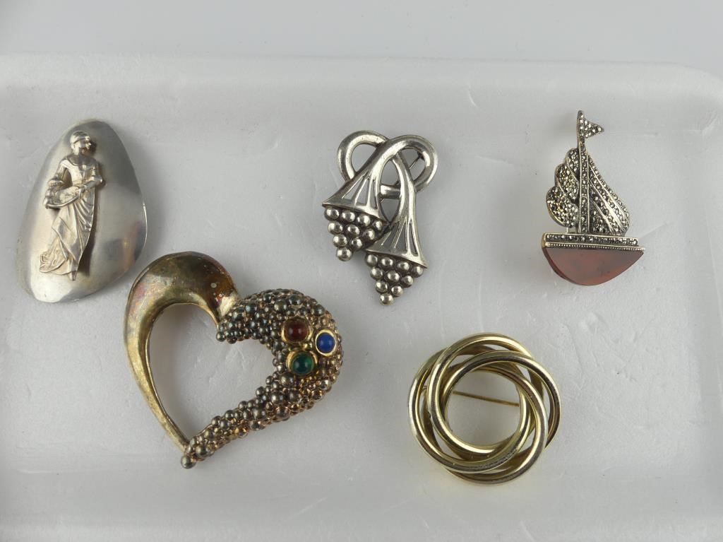 5 STERLING BROOCHES