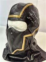 Autograph COA Hawkeye mask