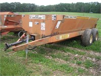 MEYER 3245 MANURE SPREADER