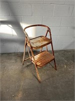 Mini Step stool-Sturdy.  Cool redo project?