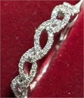 $2000 10K  Diamond(0.2ct) Ring