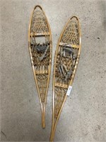 Early Snocraft Snowshoes