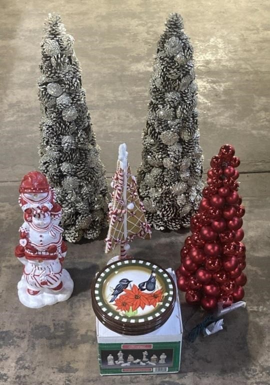 (F) Christmas Tree Statues, Snowman Statue,