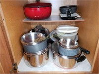 CABINET OF COOKWARE