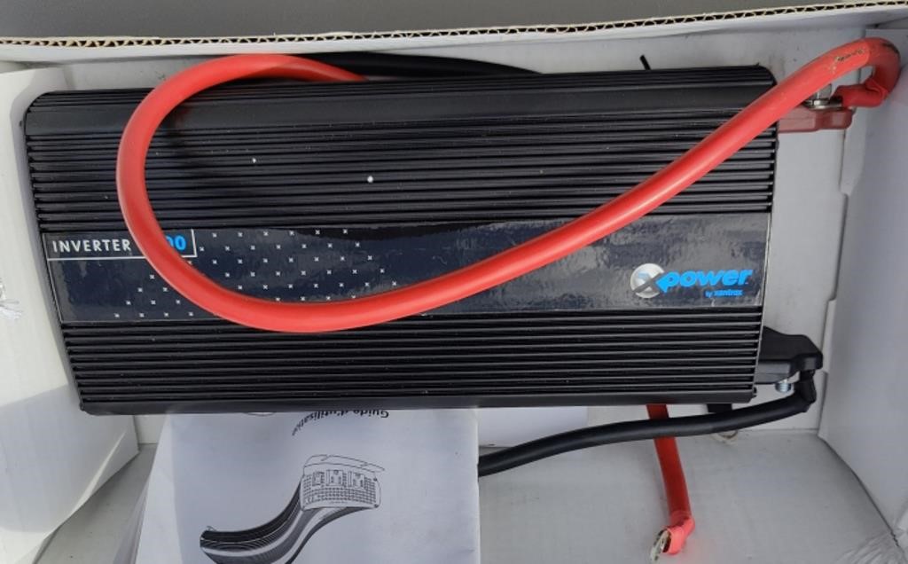 Power By Zandrix Inverter 1500 Watts - Like New