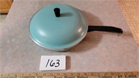 9 1/2" Clubware pan with Lid