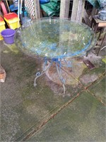 Wrought Iron Table w/Glass 20Hx33D"
