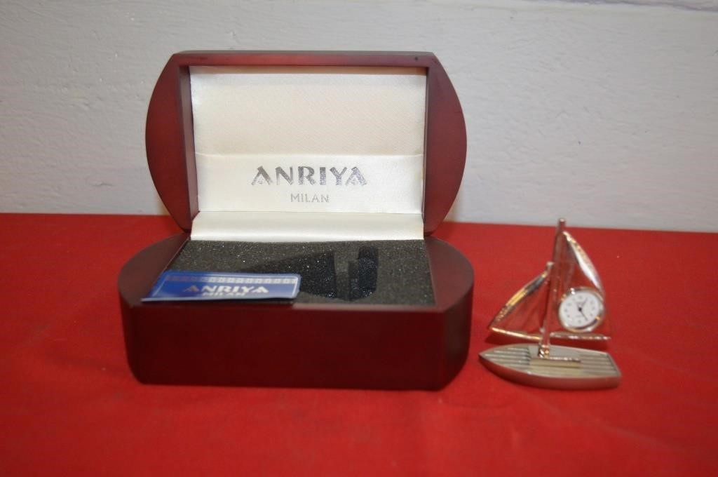 Anriya Milan Sailboat Clock