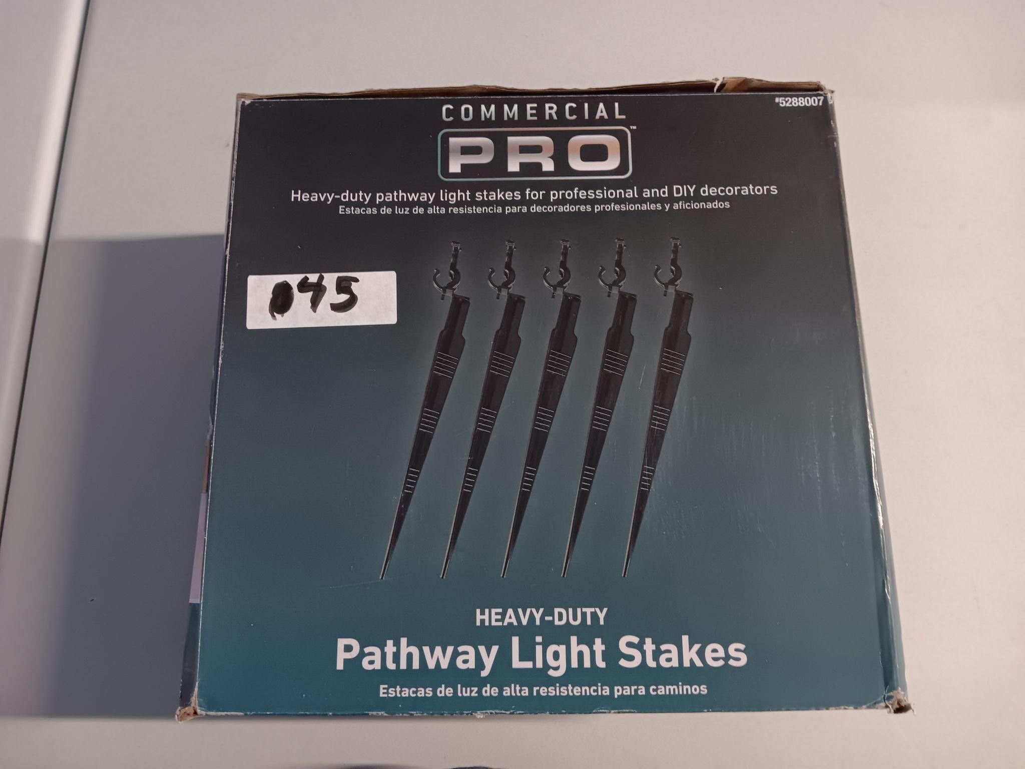 pathway light stakes