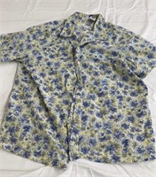 Short sleeve button up beach shirt, 26–28