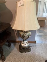 Capodimonte table lamp Tested and working