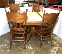 Pedestal Dining Table with Inset Tile Top