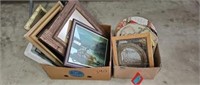 (2) boxes of pictures & wall hangings