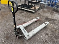 Roughneck 4400lb Pallet Jack