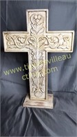 23in wood-carved Cross