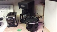 Toaster, med size crockpot, bun coffee maker