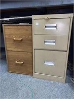 2 FILING CABINET AND CONTENTS 15X26X28 14X20X25