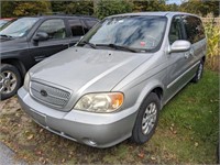 2005 Kia Sedona Van