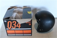 Q34 Flat Black Helmet - Some Wear - Sz L