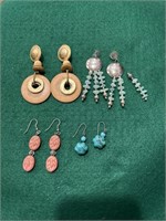 Four pair of dangle earring