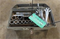 Tool Box w/ 1/2" Ratchet & Socket