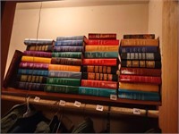 Large group of reader's digest condensed books,