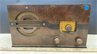 Stewart Warner Alemite Wooden Radio (unknown