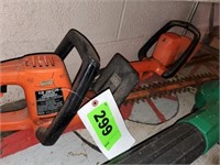 2 BLACK & DECKER ELECTRIC HEDGE TRIMMERS