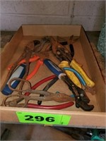 FLAT OF SNIPS- PLIERS- WRENCHES