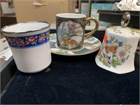 4 PCS OF PORCELAIN