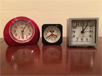 LOT of 3 Mini Clocks