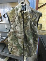 Camouflage, vest, size youth medium