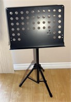 Adjustable height, heavy duty music stand