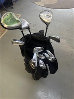 2000 SONIC GOLF CLUBS AND BAG