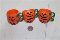 6 Halloween Miniature Cups