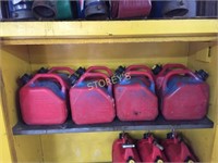 8 Fuel Tanks w/ Premixed Fuel (50/1) - 5 L Jugs