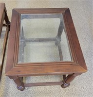 BEVELED GLASS TOP END TABLE - 27" X 22" X 21"