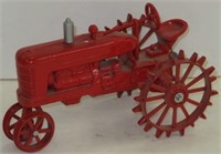Scale Models Farmall Tractor, Coll. Series 2