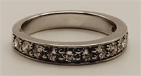 (KC) 14kt White Gold Ring with Diamonds (size 6)