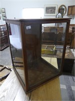 ANTIQUE WOOD & GLASS DISPLAY CASE