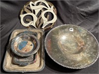 Lot of platters and bowl