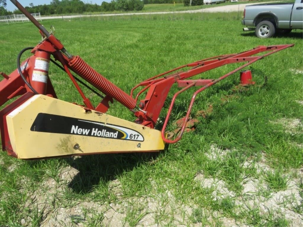 New Holland 617 Disc Mower (Parts)