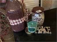 CANDLE, JARS AND OTHER DECORATIONS