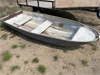 12ft fiberglass boat - some repairs done to