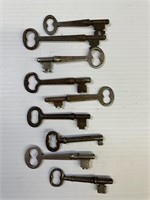 9 Antique Skeleton Keys