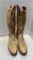 Size 11.5 AA cowboy boot