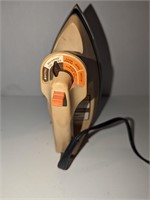 Vintage GE Light and Easy iron