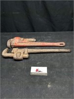 18" Pipe wrenches