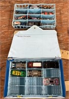 1970 Hot Wheels collector case & contents