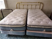 Brass Bed with DOUBLE mattress